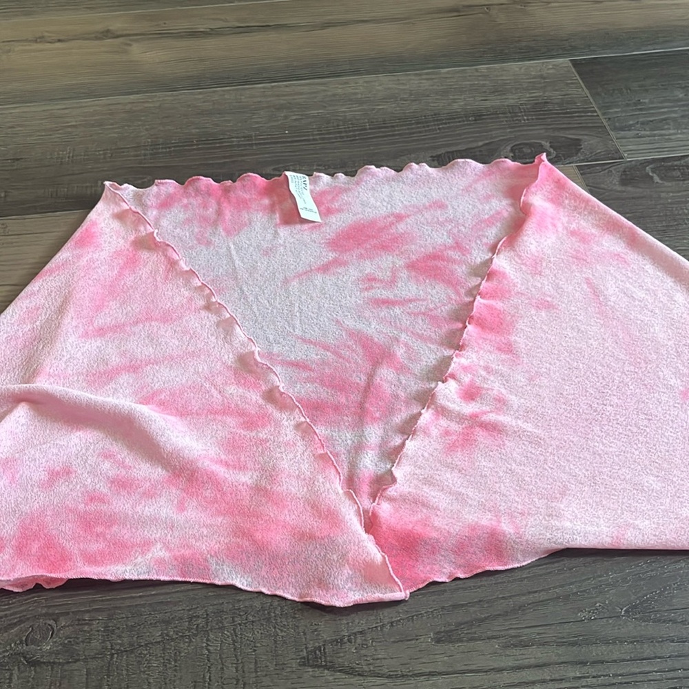 Cute sarong!!!  Practically new!!!